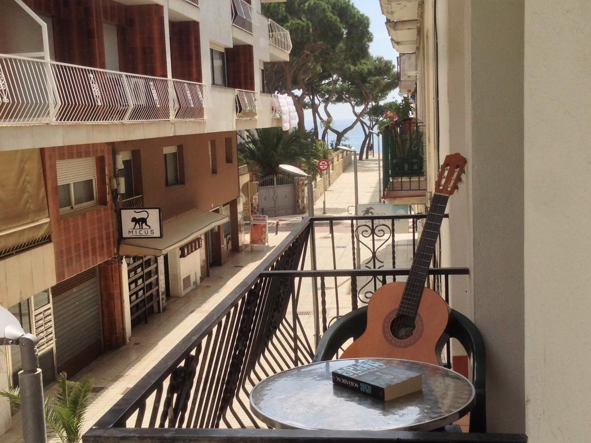 Hostal La Marina Platja d'Aro Ngoại thất bức ảnh