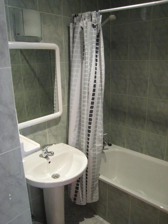 Hostal La Marina Platja d'Aro Phòng bức ảnh